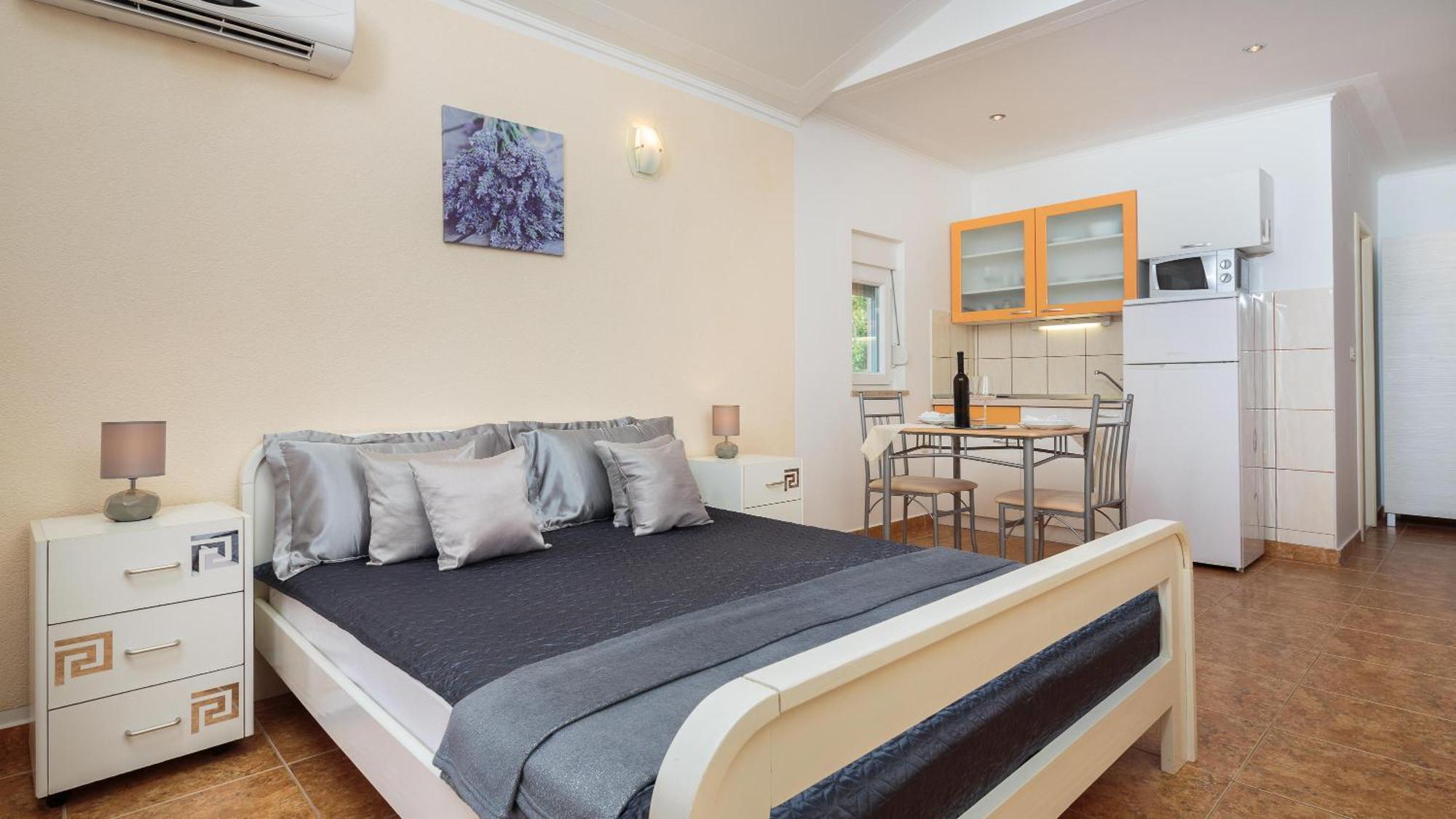 Apartment Krzelj Trogir Buitenkant foto